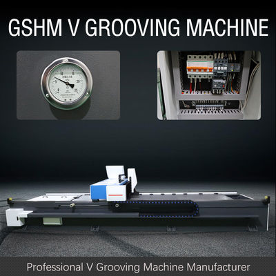 Horizontale v-Schneidemaschine-Metallzwischenwand V Groover-Hochleistungsmaschine