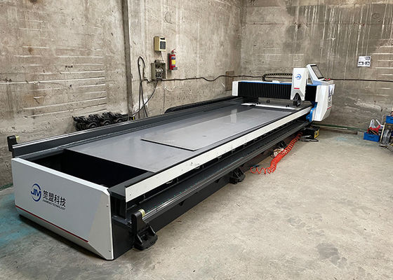 Werbung der v-Nut-Maschine für das Metalleinzelhandel-Aluminiumblatt, das Maschine fugt